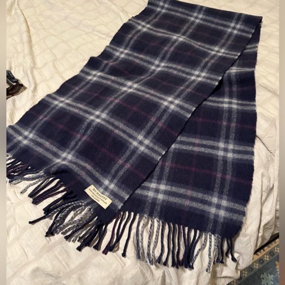 Authentic Burberry Navy and Purple Check Classic Cashmere Scarf - Picture 1 of 6